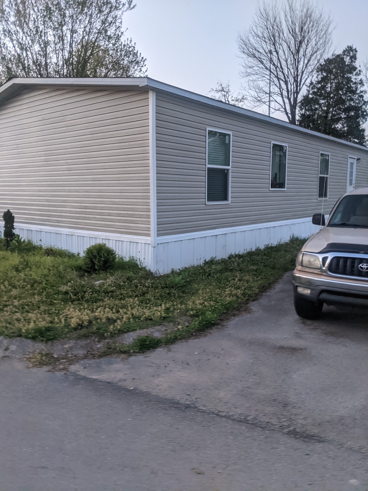 Stonegate Mobile Home and RV Park