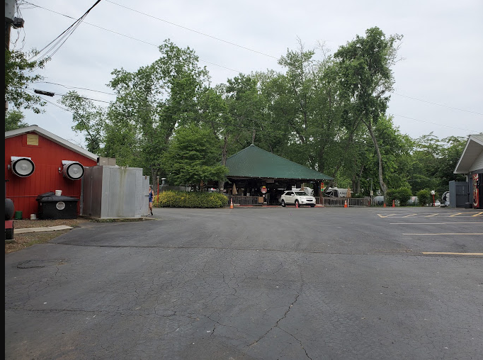 Shady Cove Resort & Marina