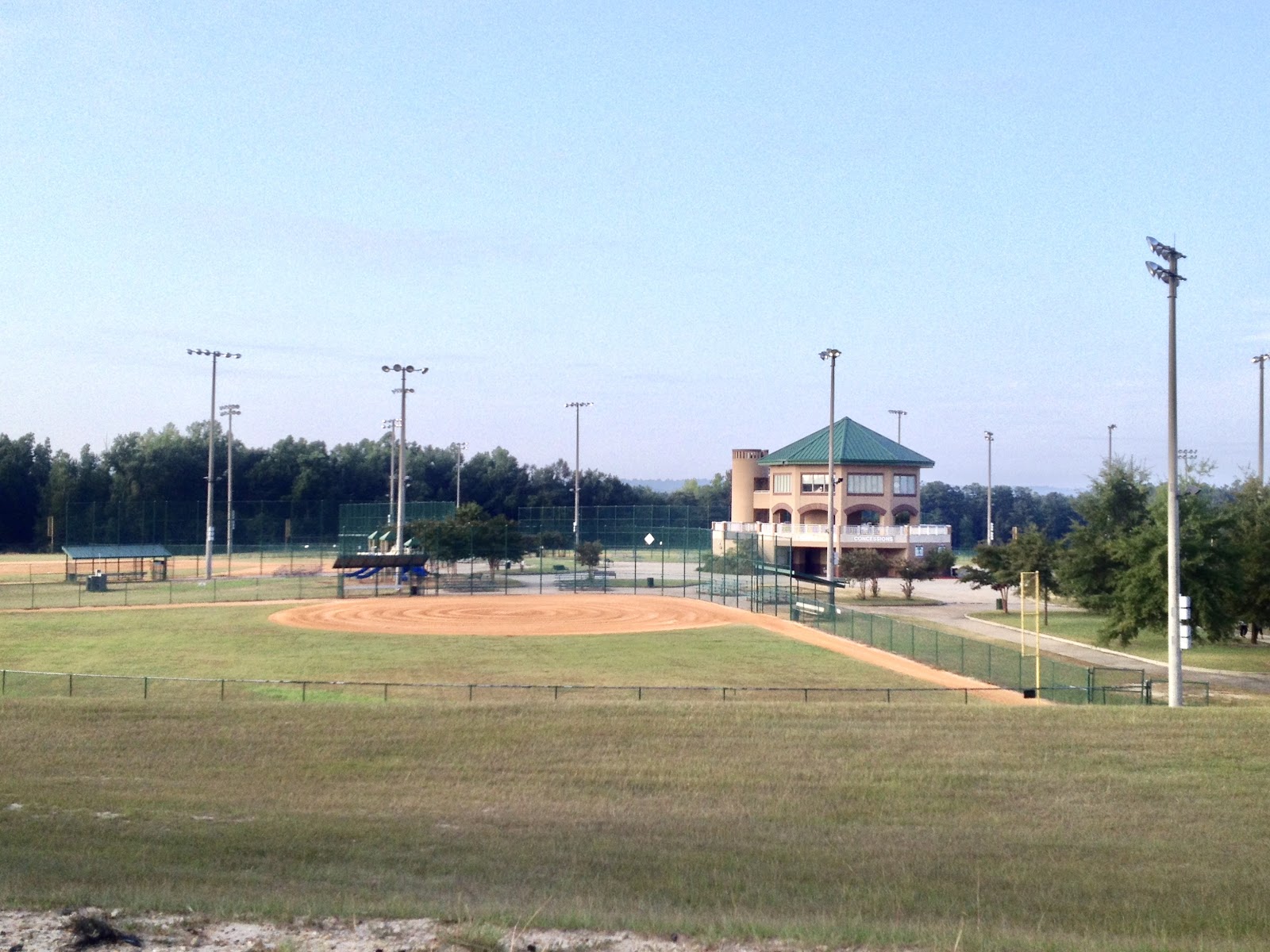 Diamond Lakes Regional Park