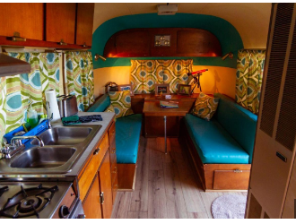 Desert Sands Vintage RV Park