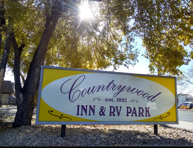 Countrywood Inn & RV Park