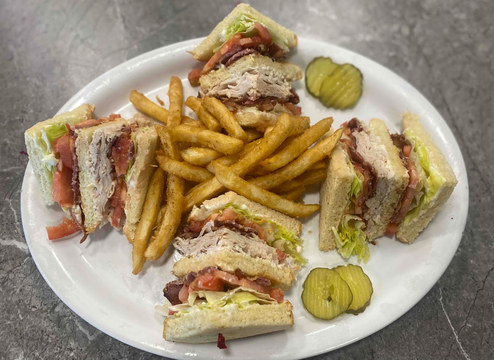 Halfway House Restaurant and RV Park