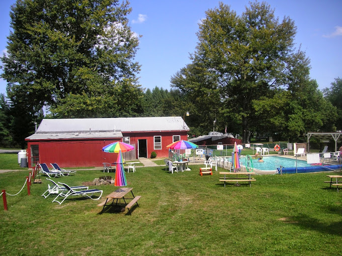 Brook-N-Wood Family CG