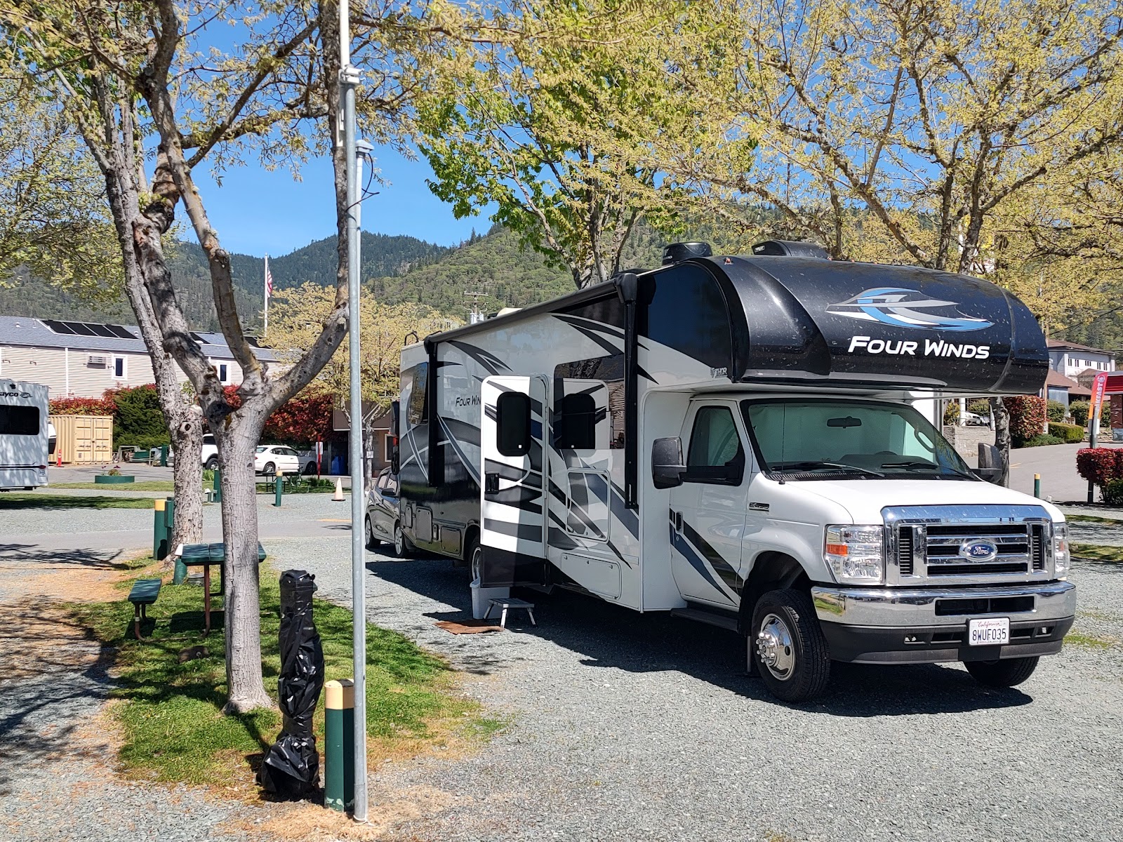 Rogue Valley Overnighter RV