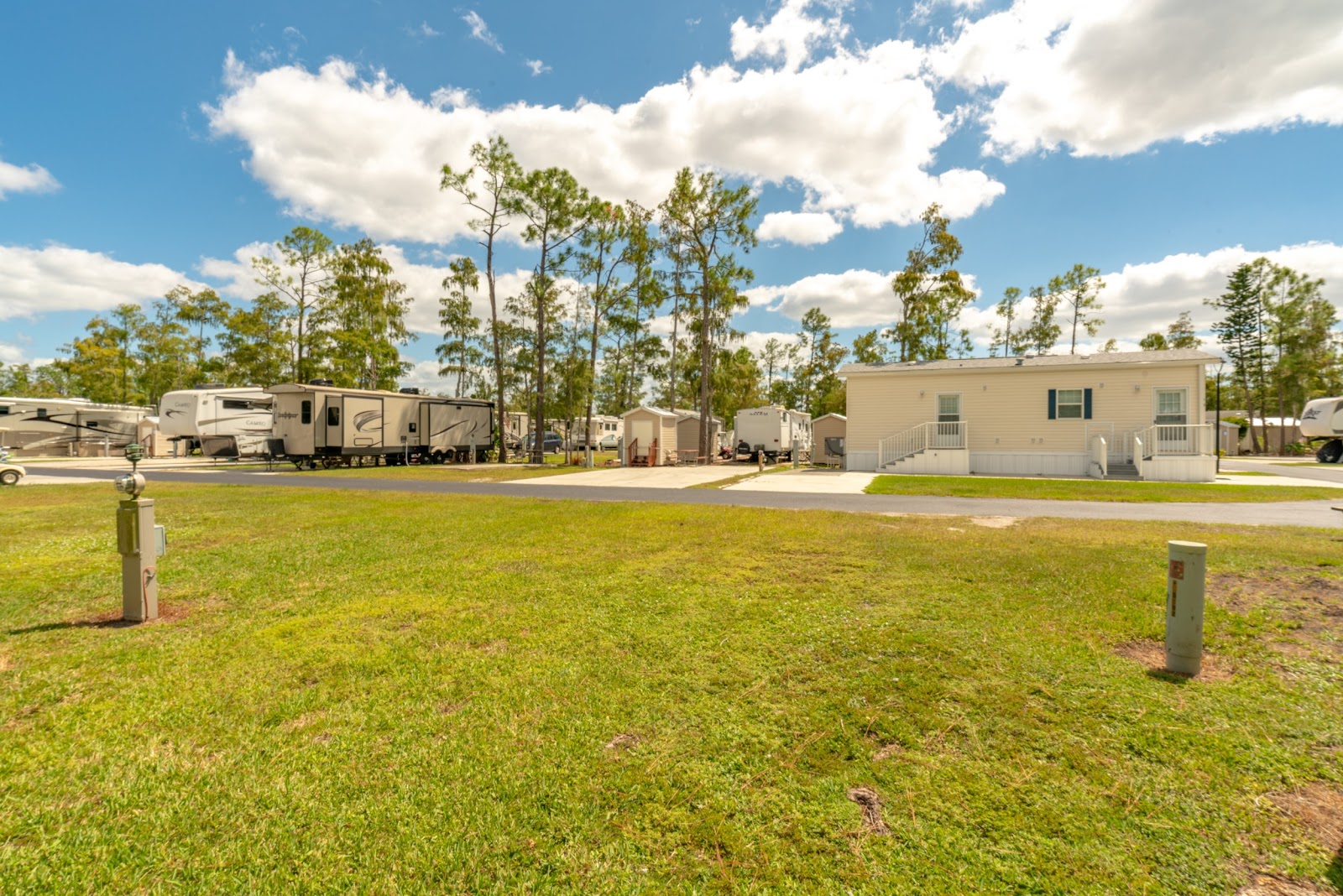 Club Naples RV Resort