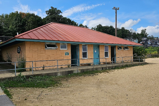 Weirs Beach Tent & Trailer
