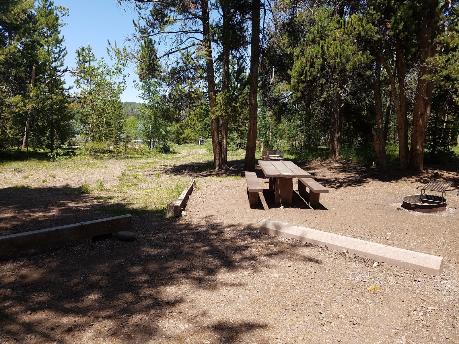 Meeks Cabin Campground