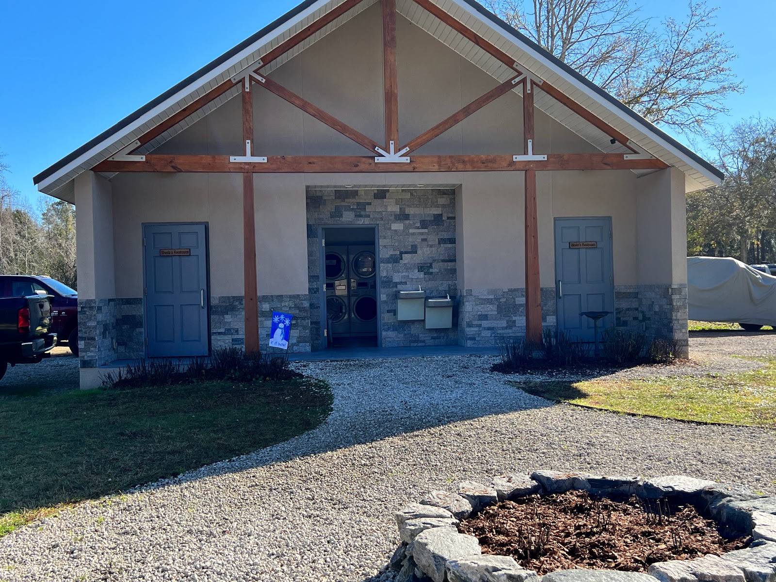 Walkabout Camp and RV Park