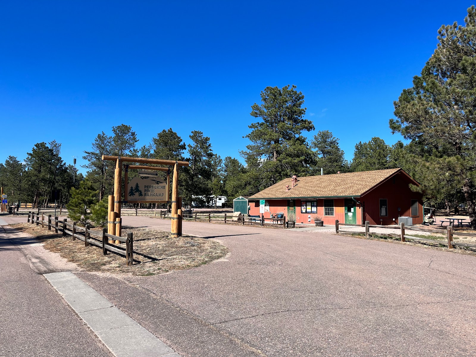 Peregrine Pines FamCamp