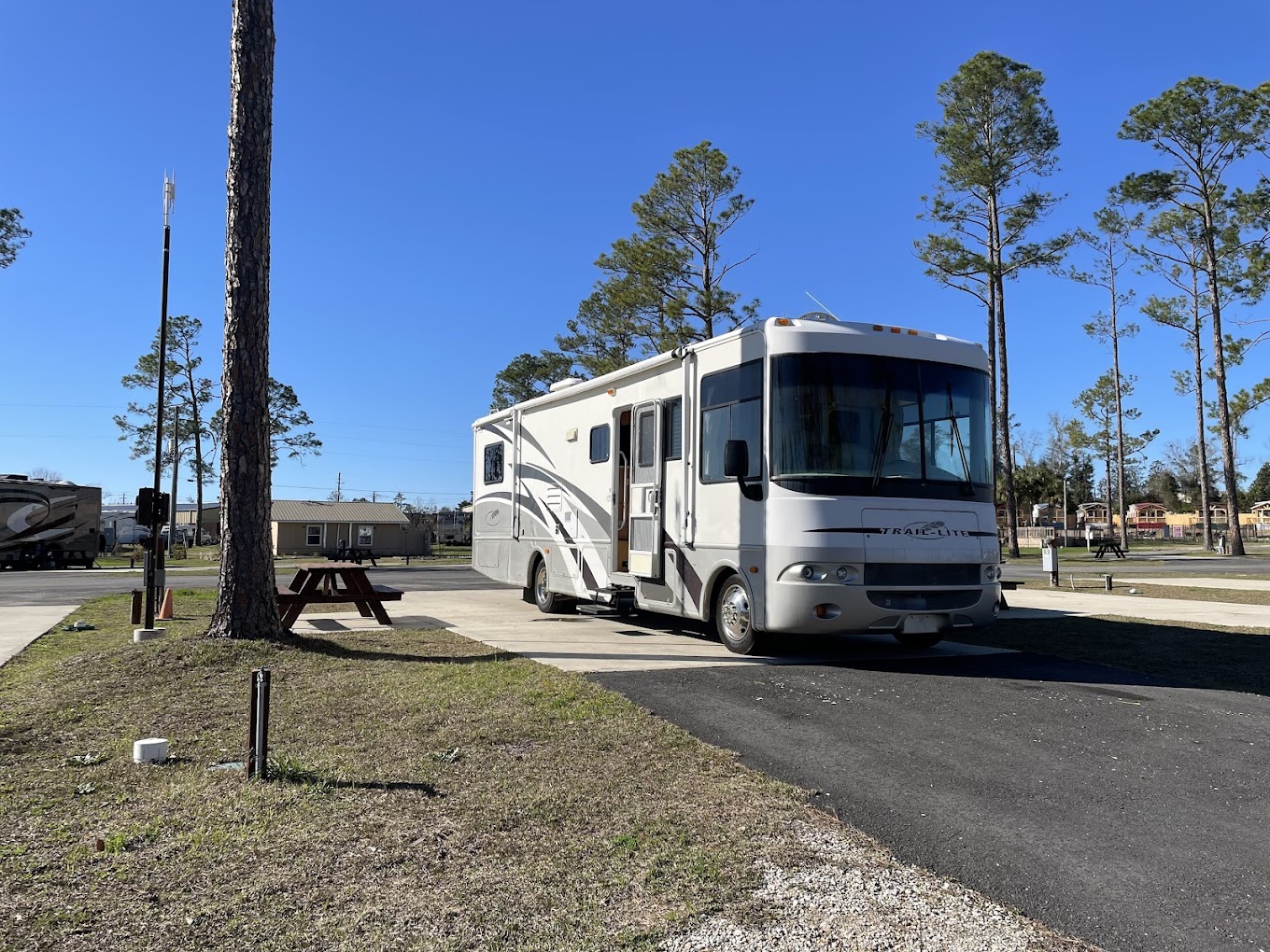 Florida Caverns RV Resort