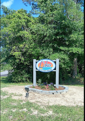 Lakes RV & Cabin Resort