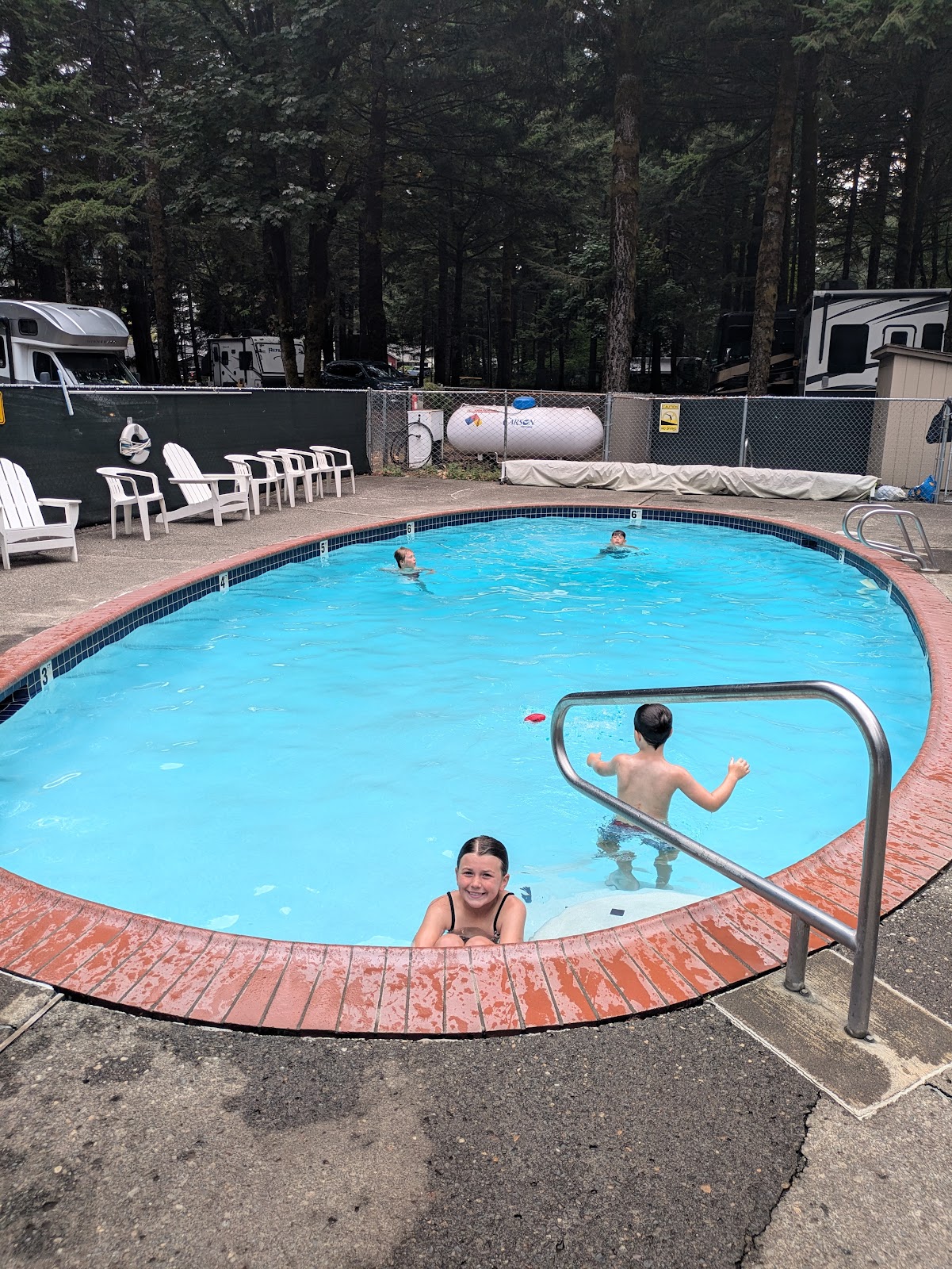 KOA Holiday Cascade Locks