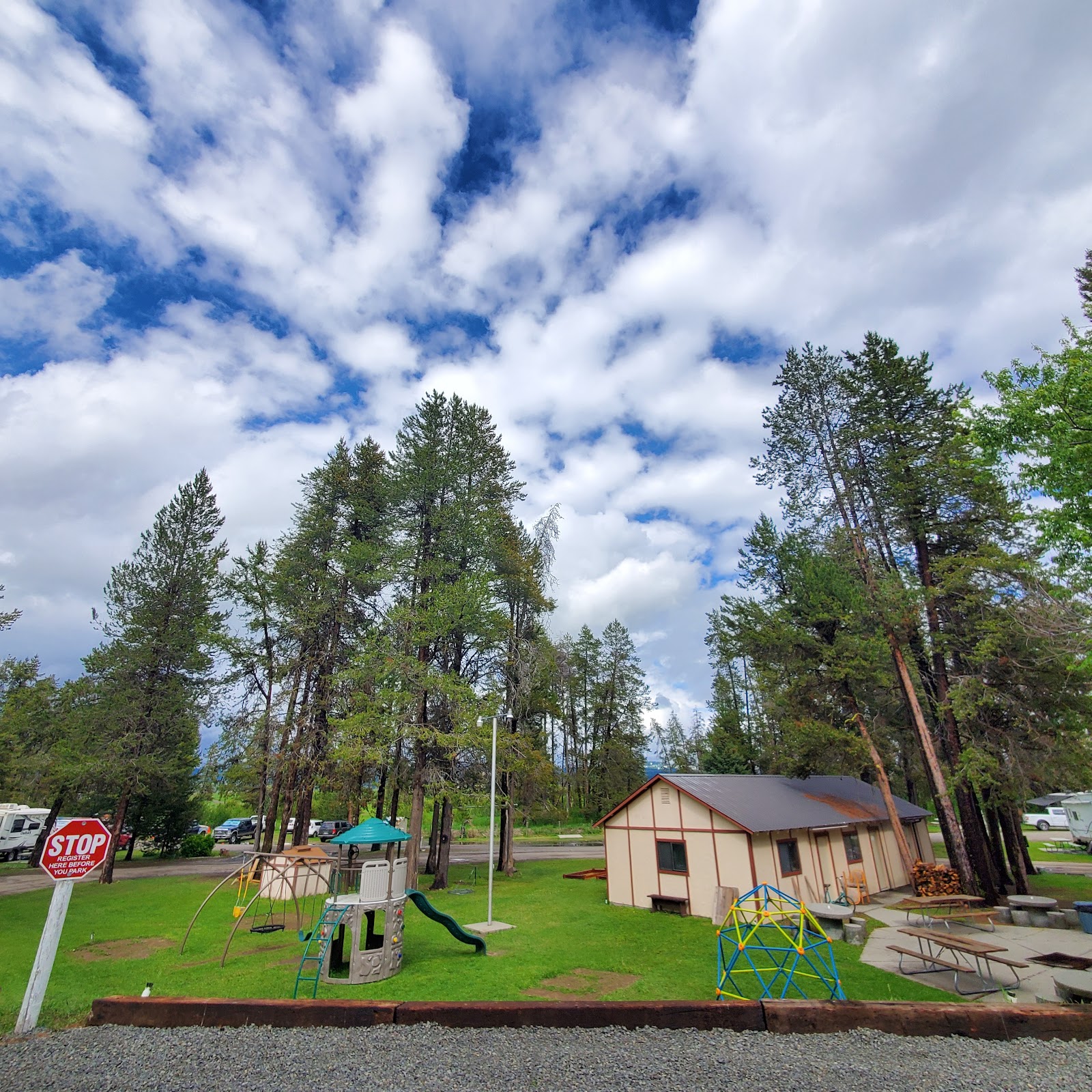 Chalet RV Park