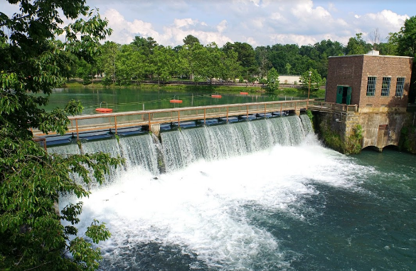 Mammoth Spring State Park