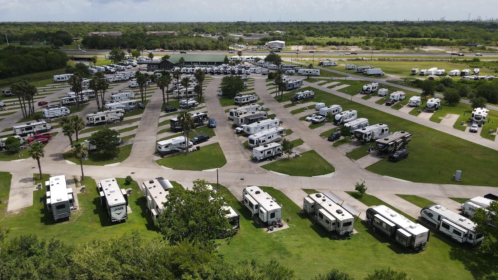Oasis Resort & RV Park