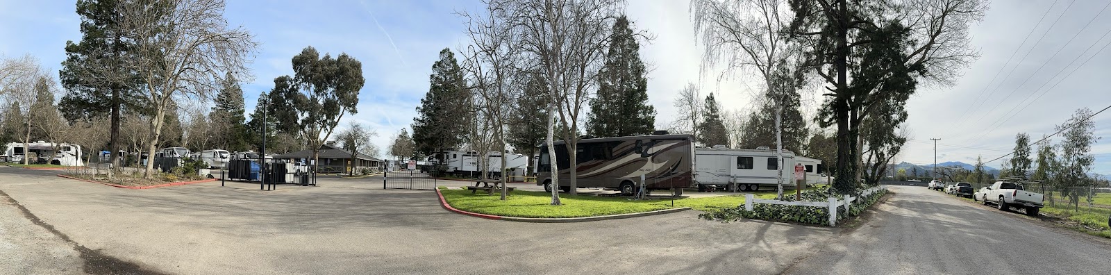 Parkway Lakes RV