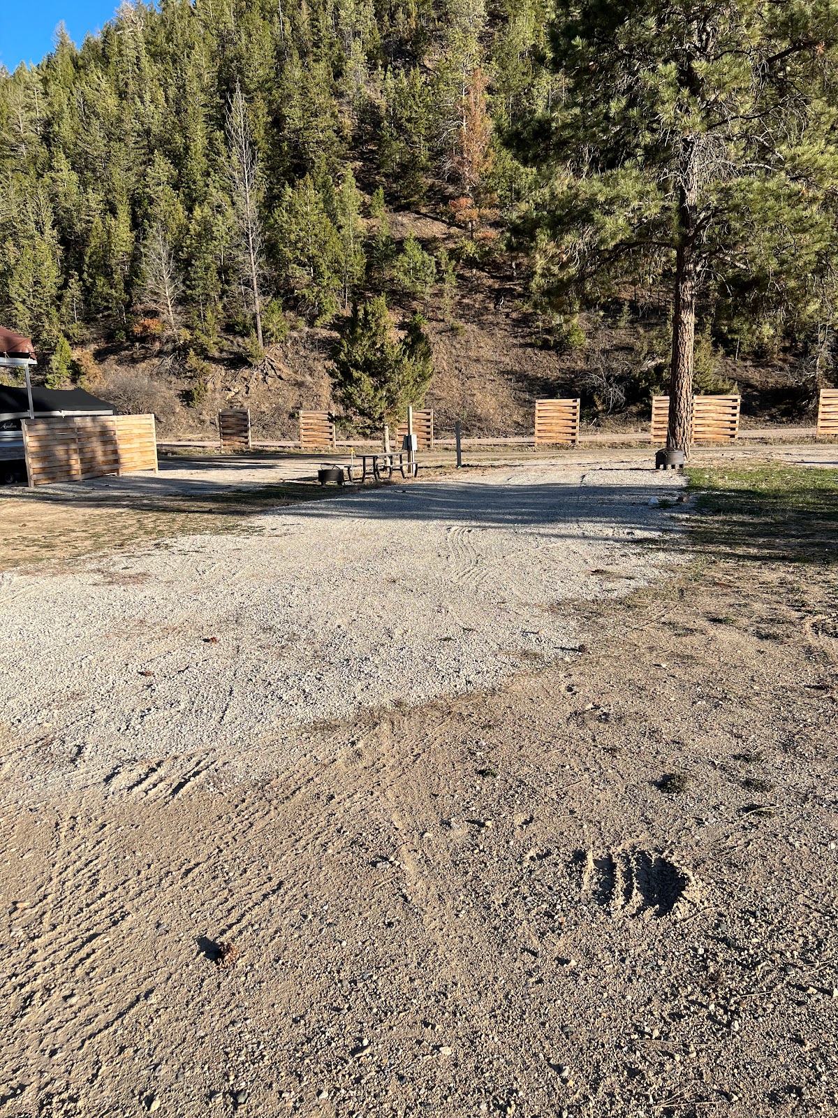 Grey Sandy Campground & Store