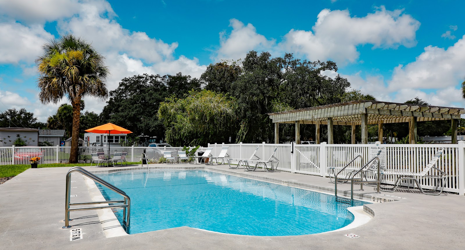 Enchanted Lakes 55+ RV Resort