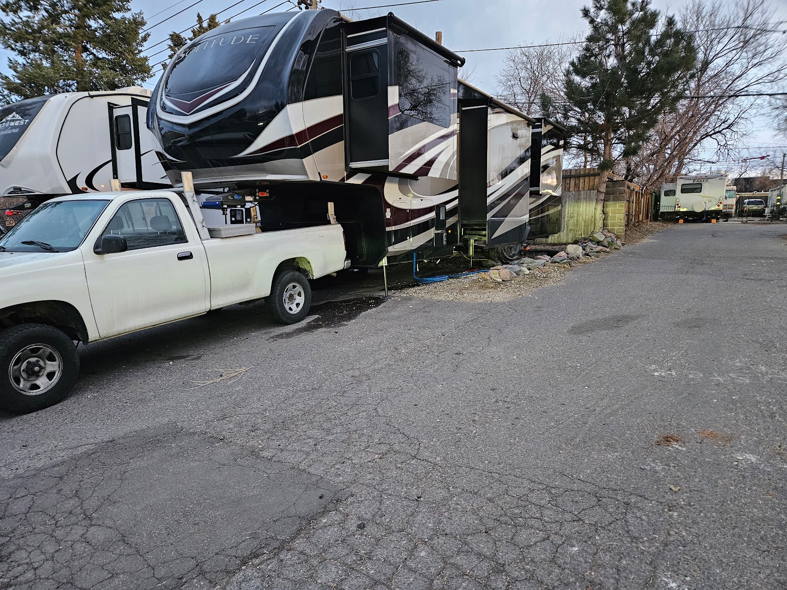 Delux RV and Motel