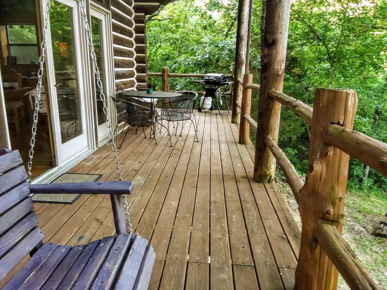 Cherokee Mountain Log Cabin Resort