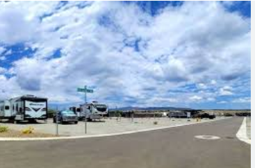 Arizona Whistlestop Luxury RV Park