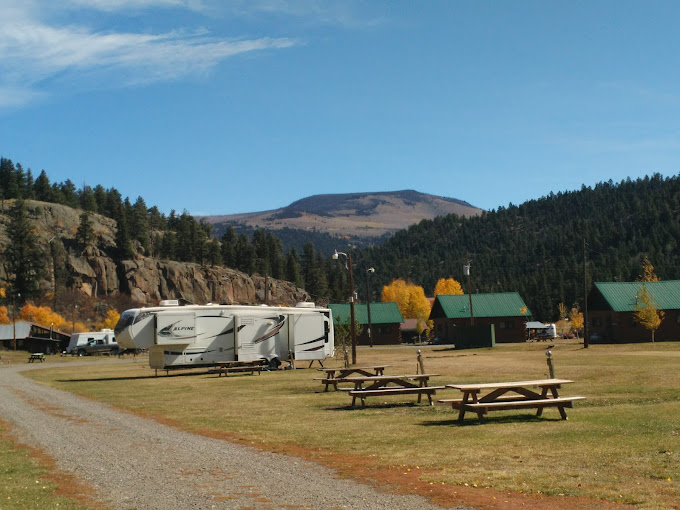 Goodnight's Lonesome Dove RV Campground & Cabins
