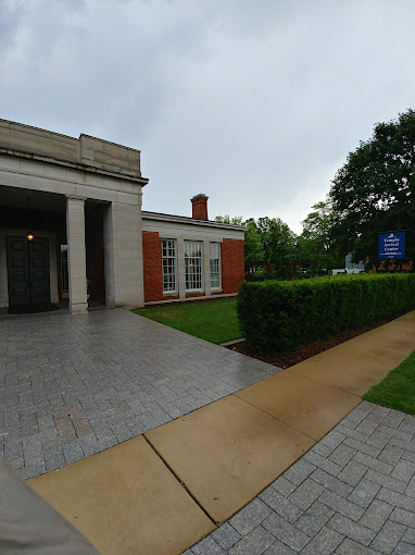 Nauvoo Dairy Sweet & RV Park