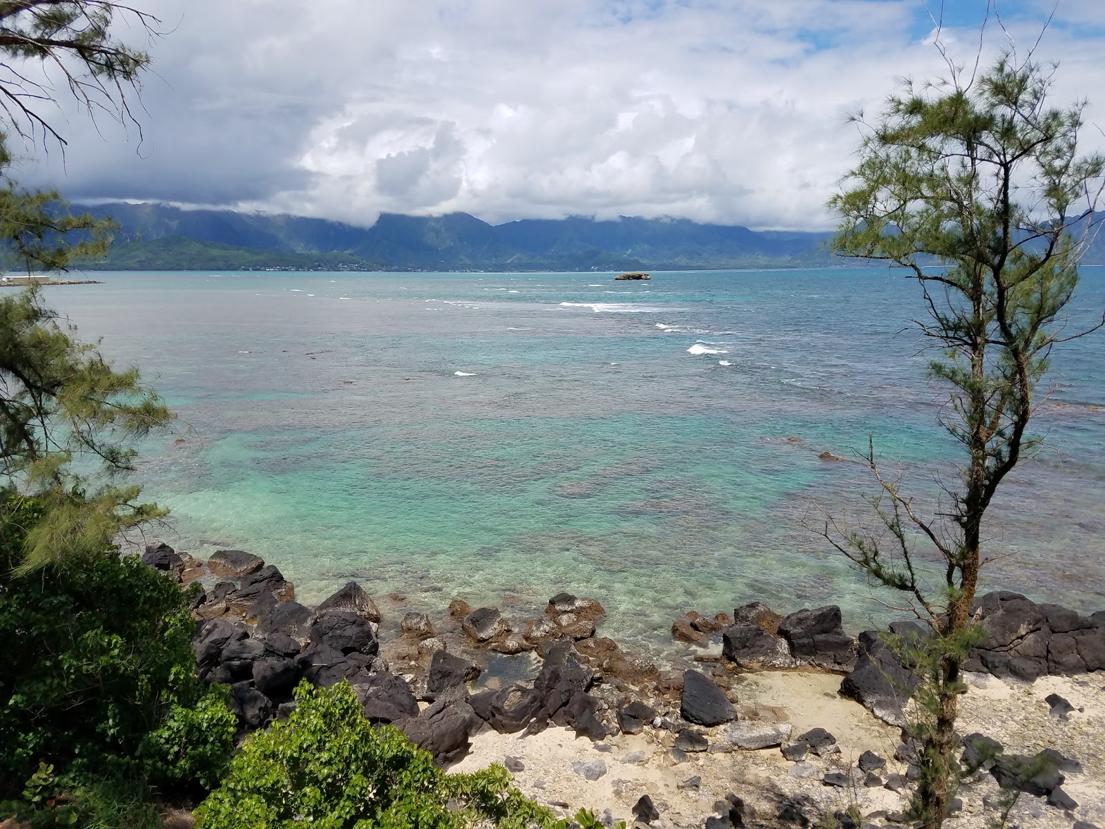 Kaneohe Bay Beach Cottage