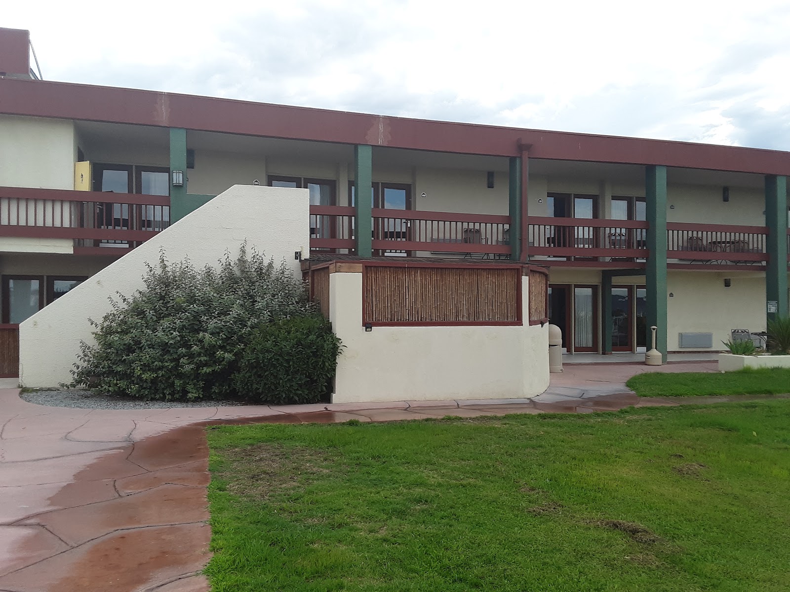 Elephant Butte Inn & Spa