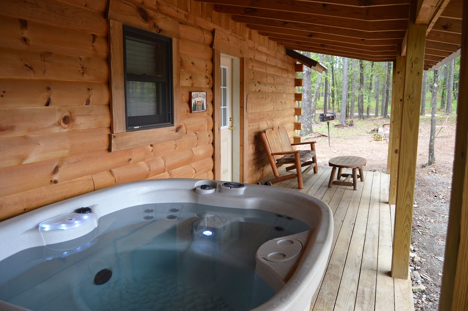 Country Charm Log Cabins