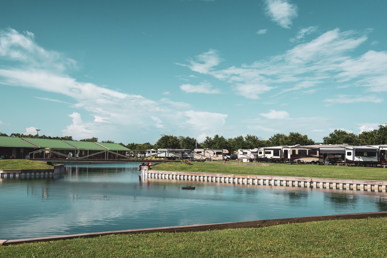 Camp Margaritaville RV Resort Breaux Bridge