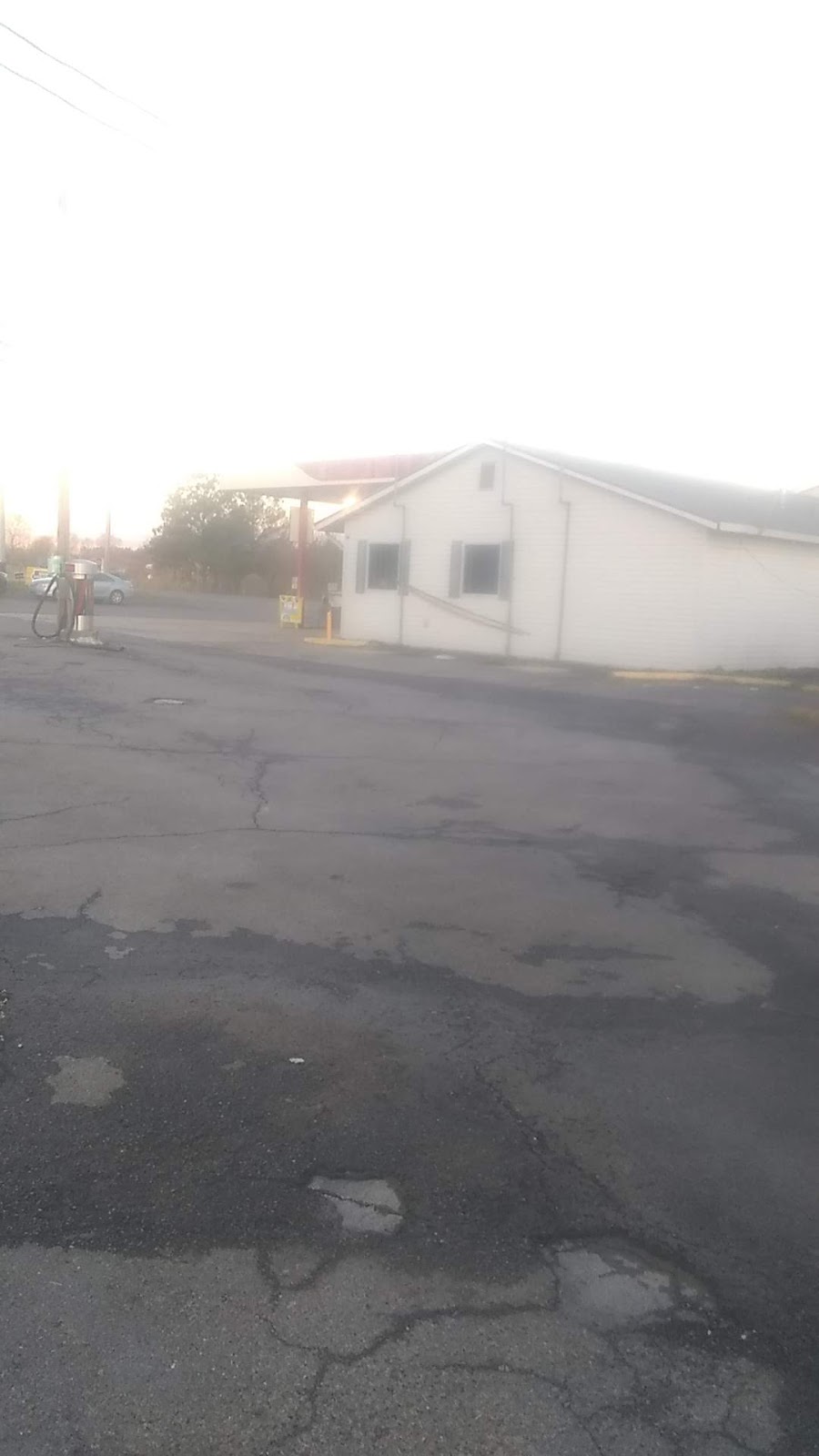 Johns Campground & Grocery