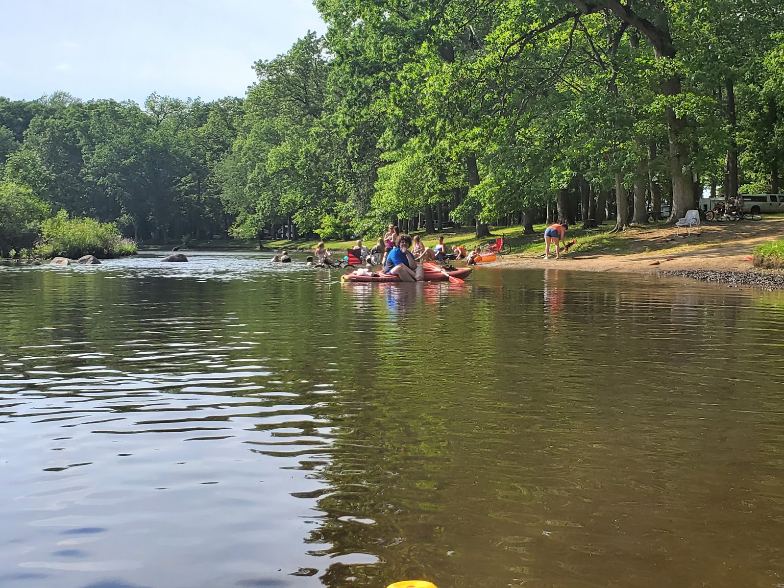 Twin Pine Campground & Canoe