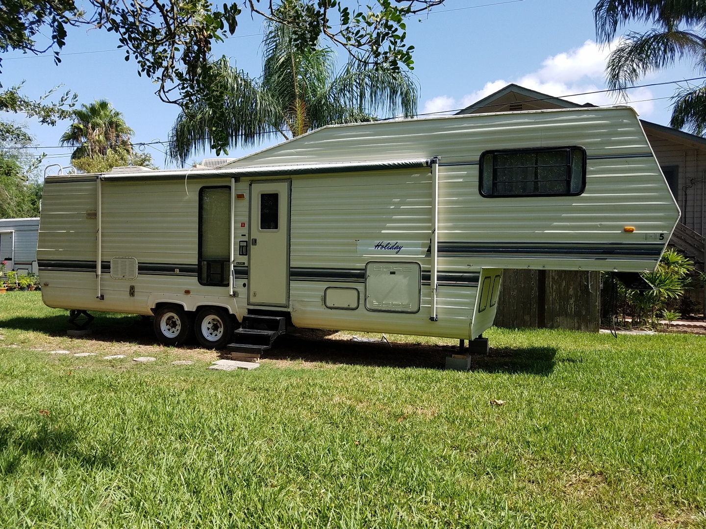 Sunchasers RV Park