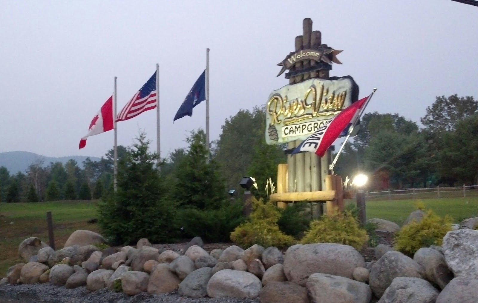 Rainbow View Family CG