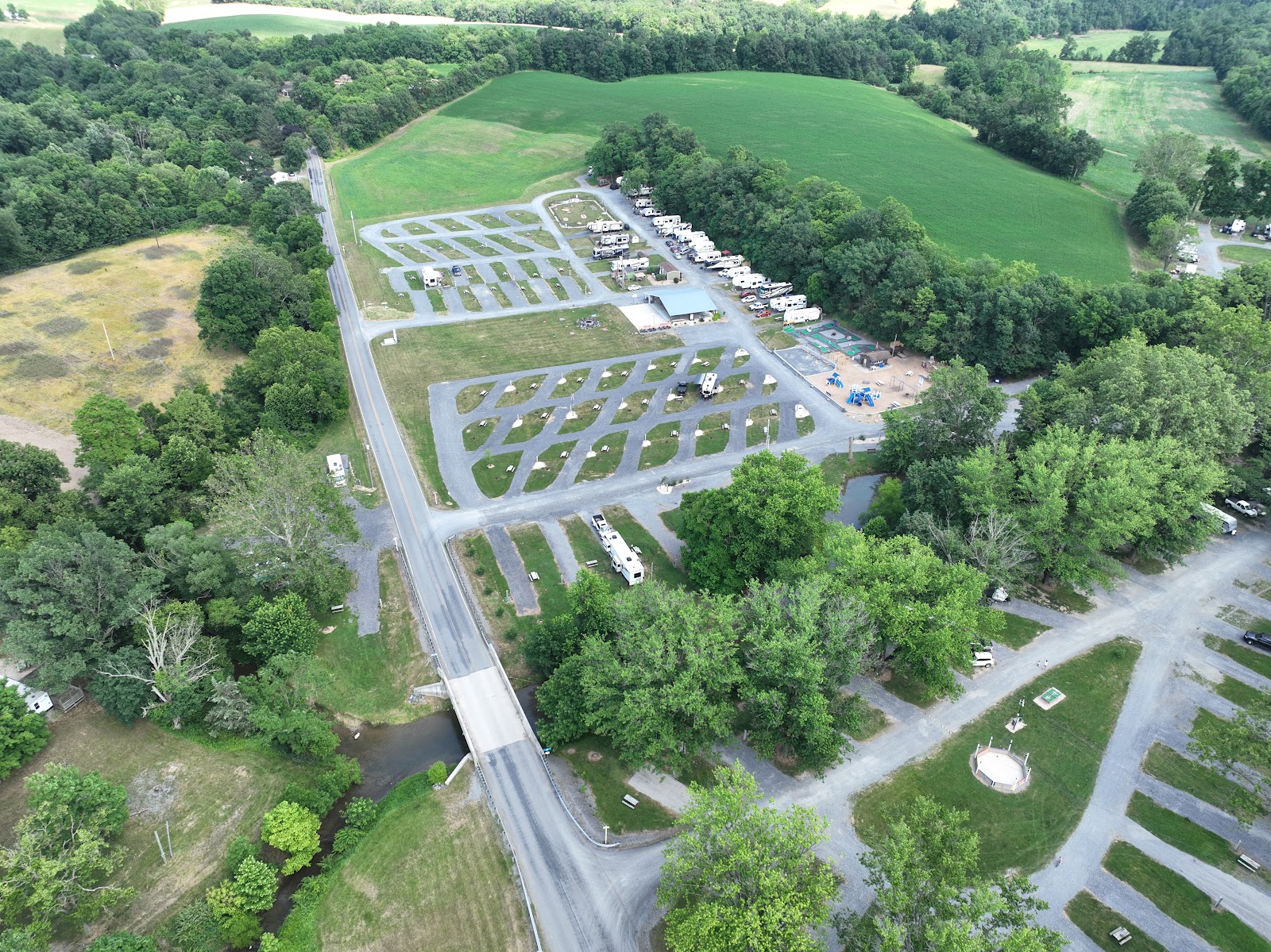 Twin Bridge Meadow Family Campground