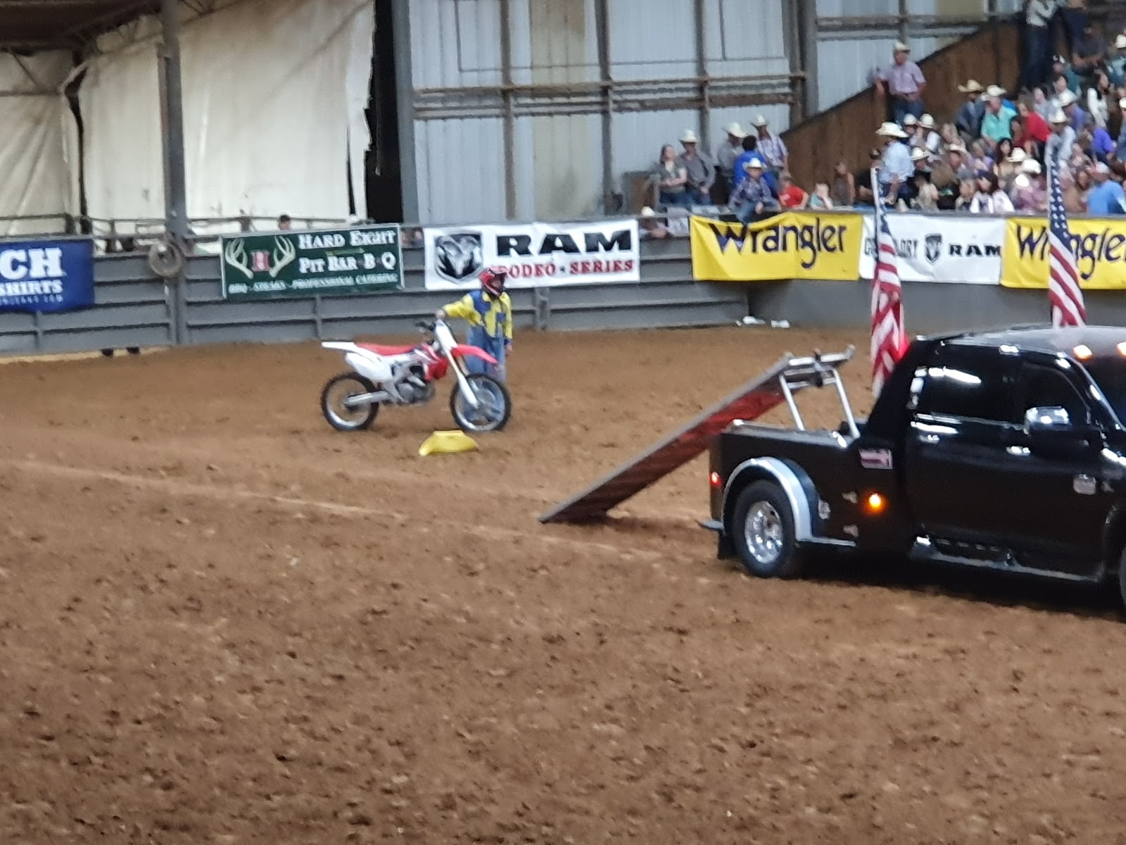 Lone Star Arena RV Sites