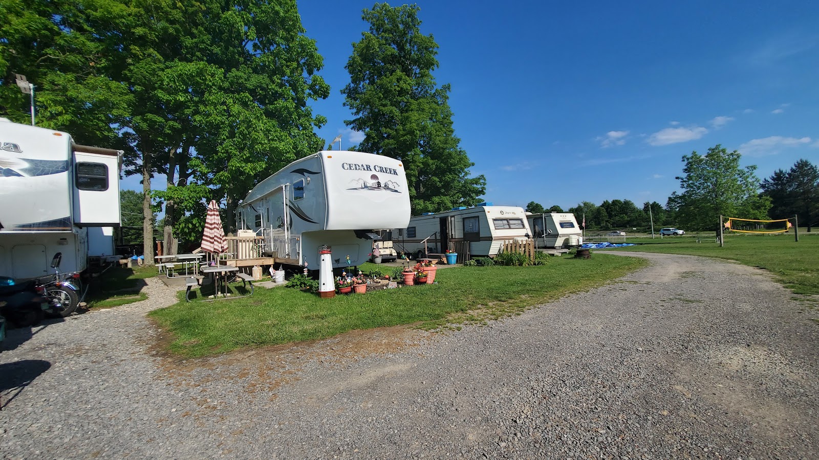 Shangri-La by the Lake