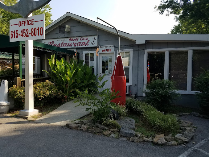 Shady Cove Resort & Marina