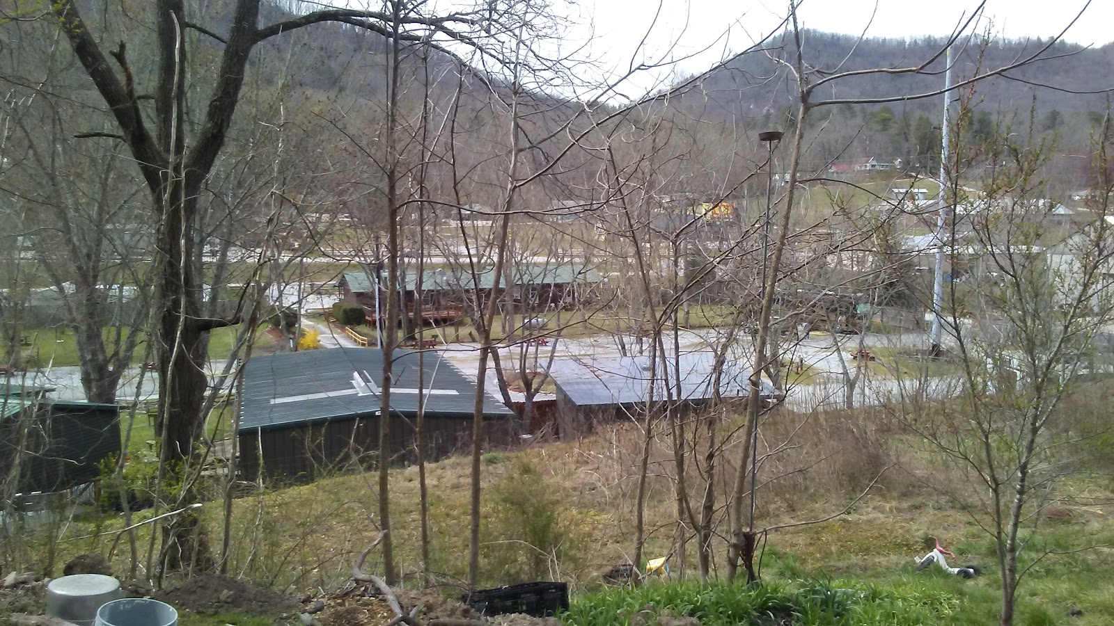 Cross Creek Campground & Cabins