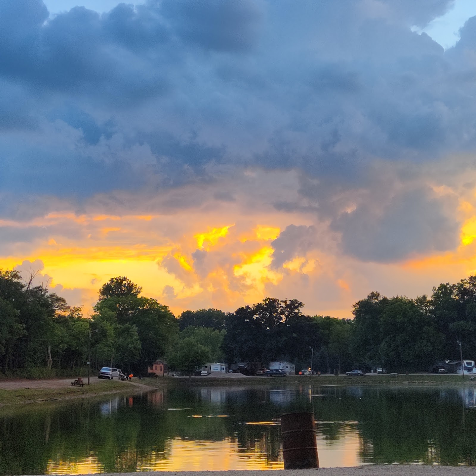 Indy Lakes Campground