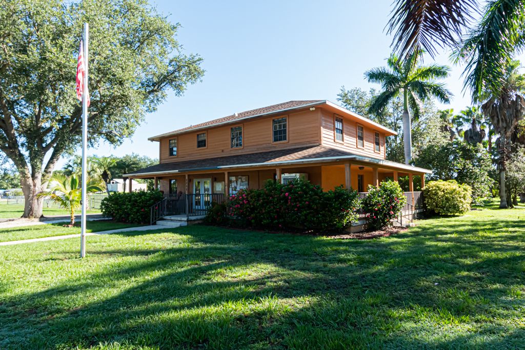 Grandmas Grove RV Park