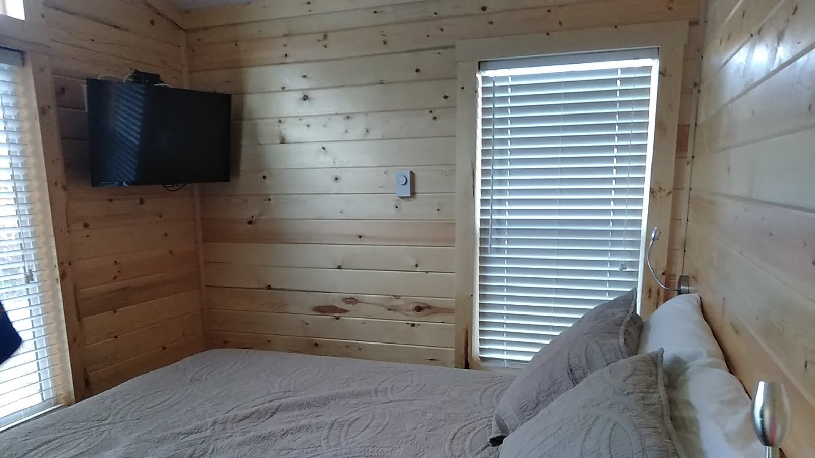 South Jetty RV & Camping Resort