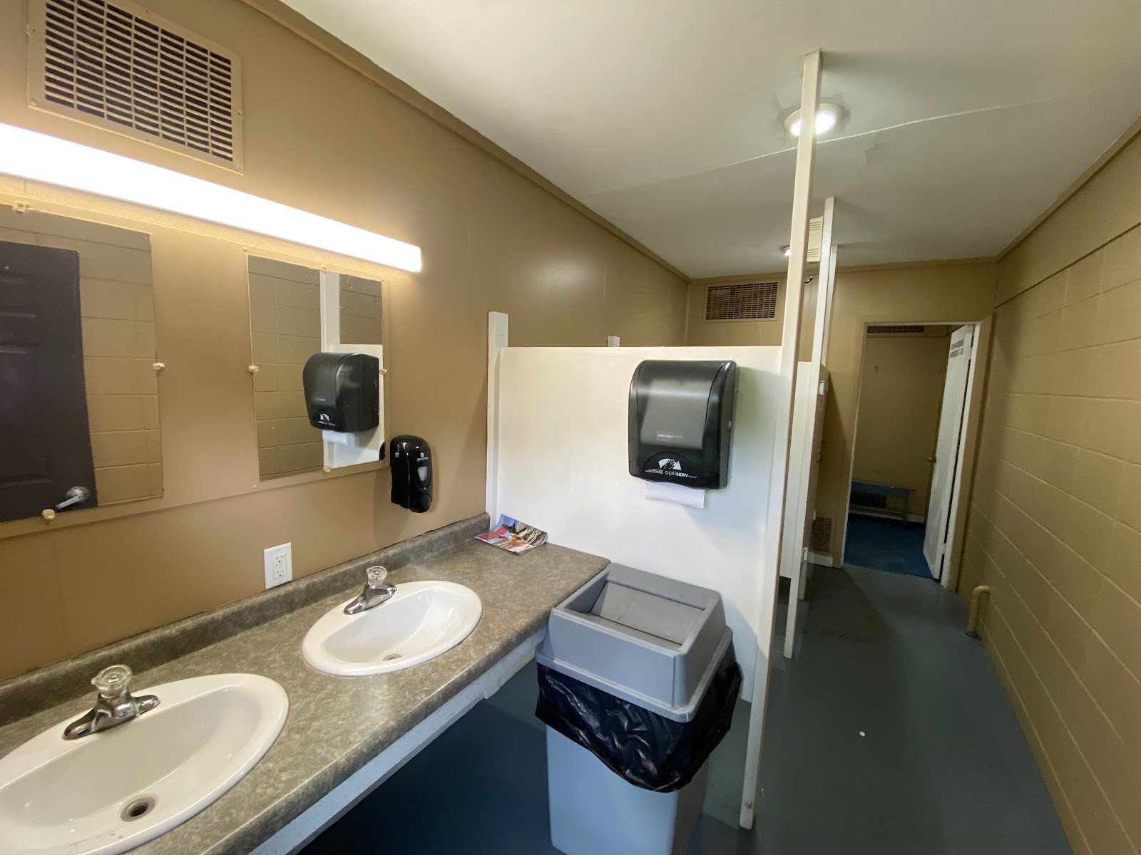 East Leach Park Campground