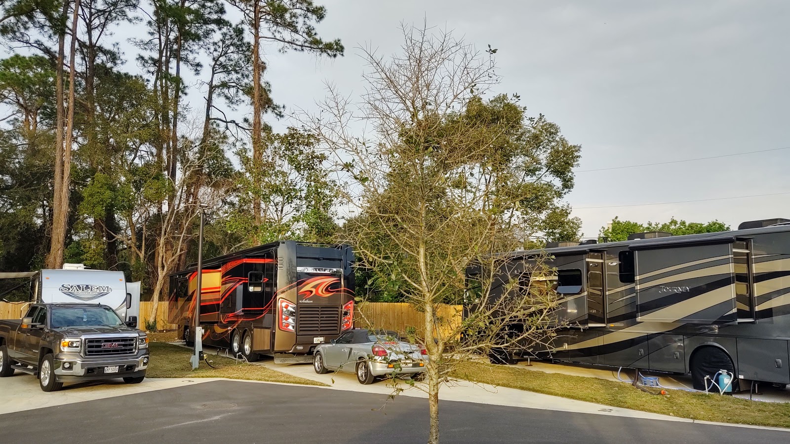 Cozy Corner RV Lodge - Ft. Walton Beach, FL