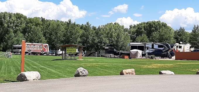 Palisades Senior RV Park (55+ park)