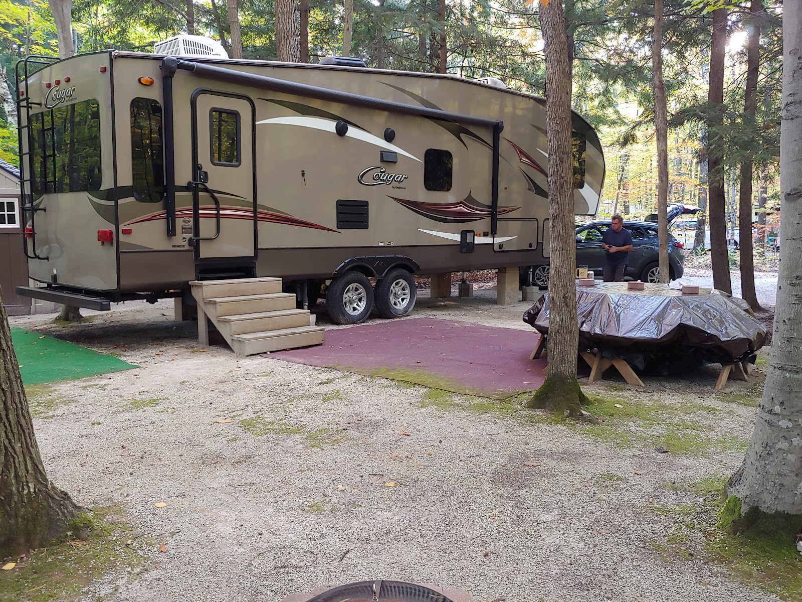 Monument Point Camping