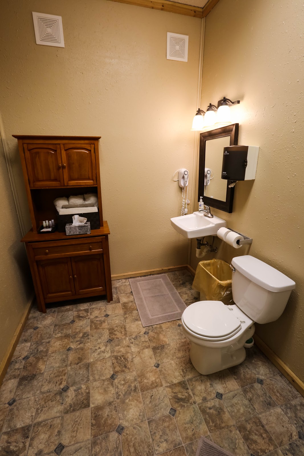 Jan's RV Park and Lodge, LLC