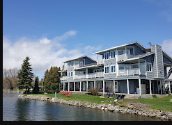 Snug Harbor Inn Resort