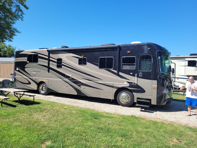 Kamp Komfort RV Park & Campground